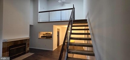 Building Photo - 602 Ravens Crest Dr