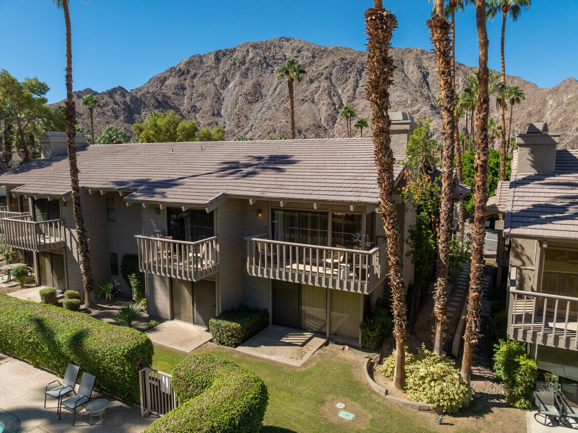 Primary Photo - 46642 Arapahoe Cir