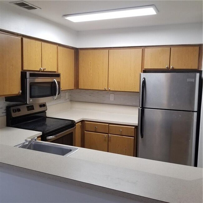 Foto del edificio - 2550 SW 18th Terrace