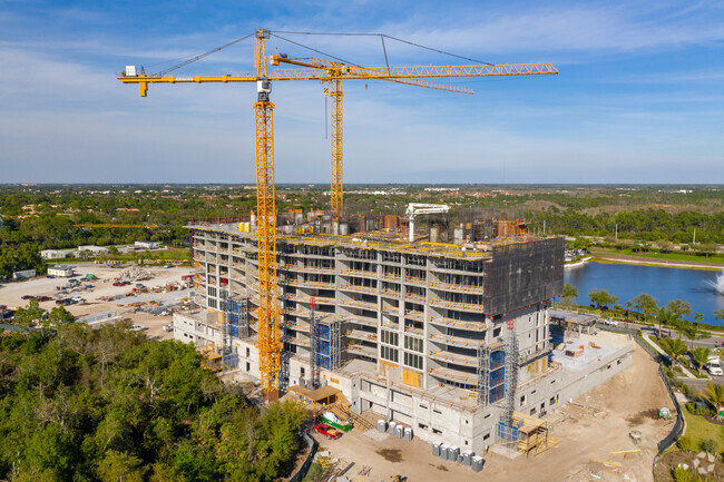 Building Photo - Kalea Bay Tower 3