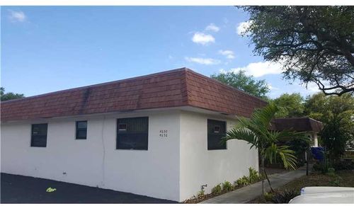 Foto principal - 4250 Stirling Rd