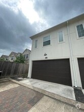 Building Photo - 1606 Westside Gardens Ln