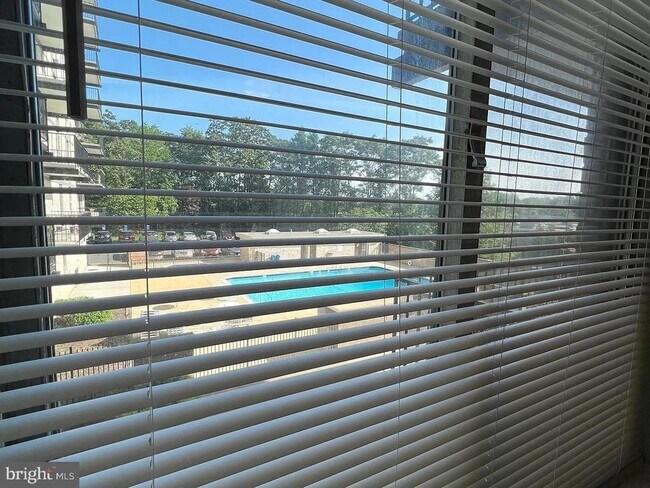 Foto del edificio - 3245 Rio Dr