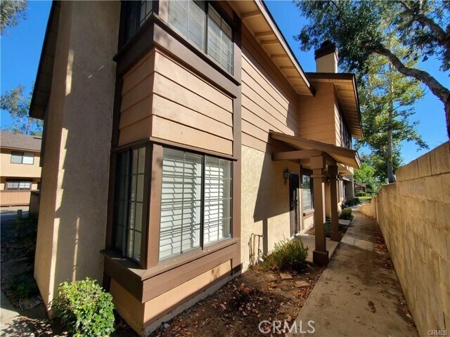 Building Photo - 21705 Laurelrim Dr