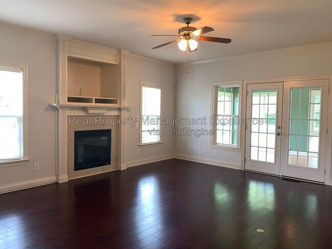 Building Photo - 1005 Hadley Meadows Dr