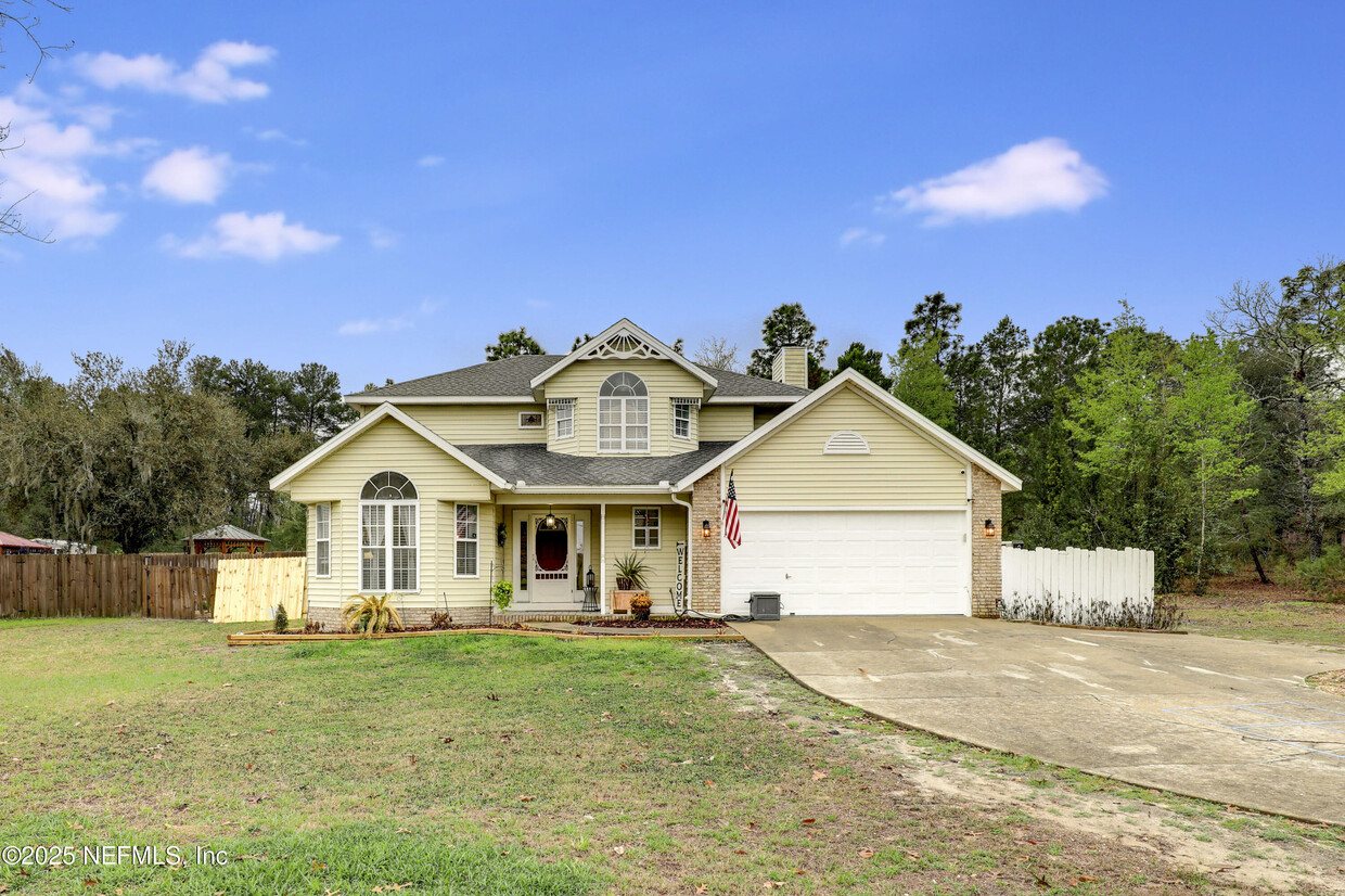 Foto principal - 6612 Camelot Ct