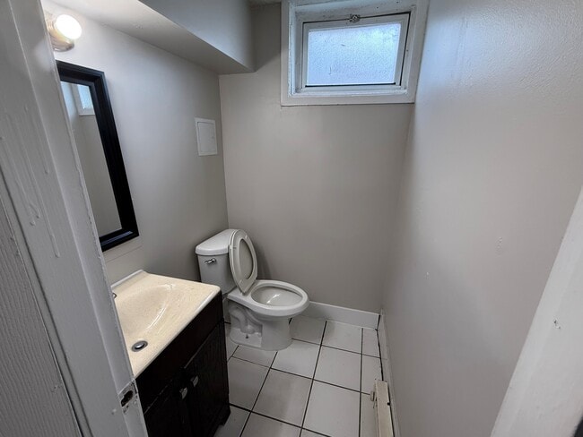 Building Photo - West Galbraith Apartments