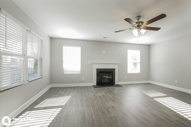 Foto del edificio - 5825 PARKSTONE DR, MATTHEWS, NC 28104