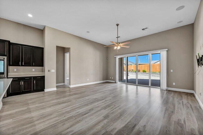 Foto del edificio - 9545 Hawkshead Rd