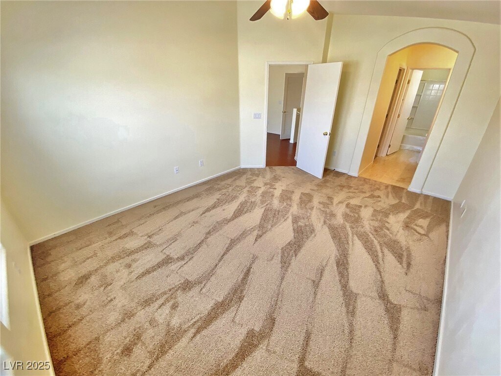 Foto principal - 8735 Tomnitz Ave