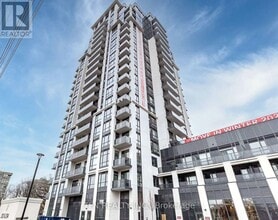 Building Photo - 204-1204 Burnhamthorpe Rd E