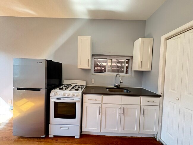 Foto del edificio - 22 Beacon Ave