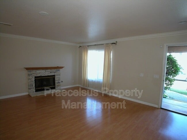 Building Photo - 1312 Granite Springs Dr