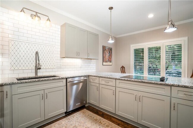 Foto del edificio - 36 28th St NW