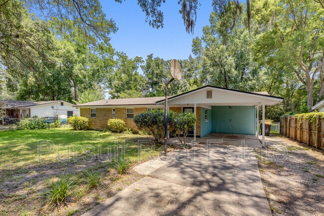 Foto del edificio - 8331 Old Plank Rd