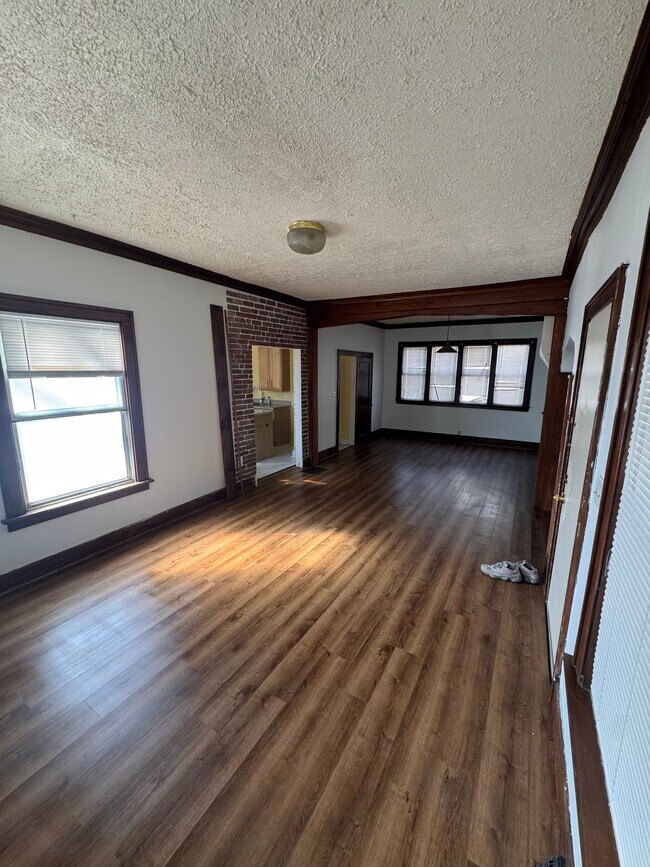 Foto del edificio - 58 Caledonia St NE