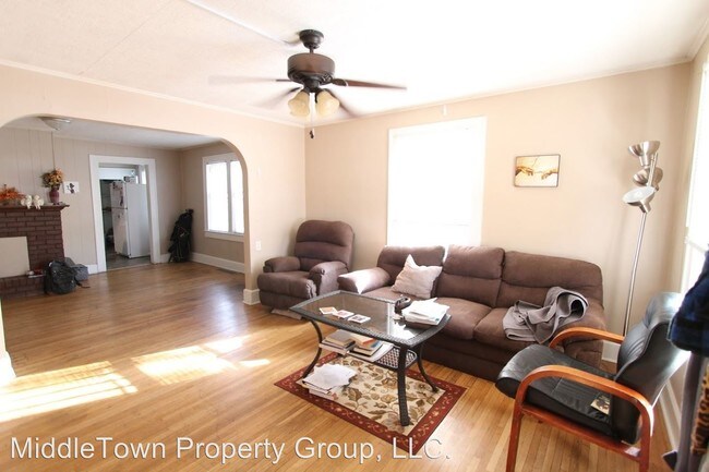 Building Photo - 2 br, 2 bath Apartment - 608 N. Alameda St