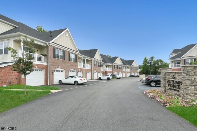 Building Photo - 206 Autumn Ct
