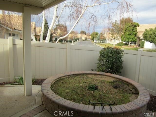 Building Photo - 5062 Riviera Ave