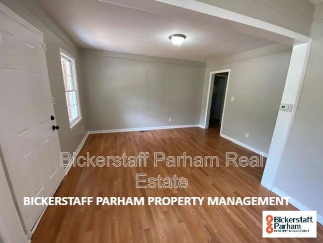 Foto del edificio - 4163 Swann St