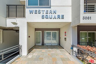 Building Photo - 3061 W 12th Pl