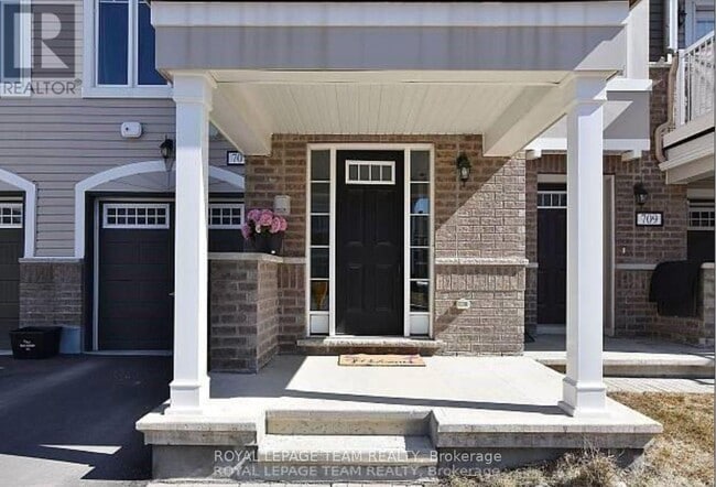 Photo du bâtiment - 707 Juneberry Ln