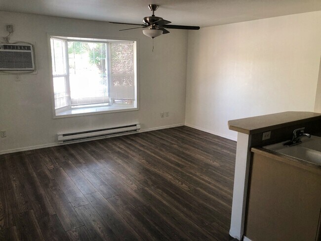 Foto del edificio - 3814 W Glendale St