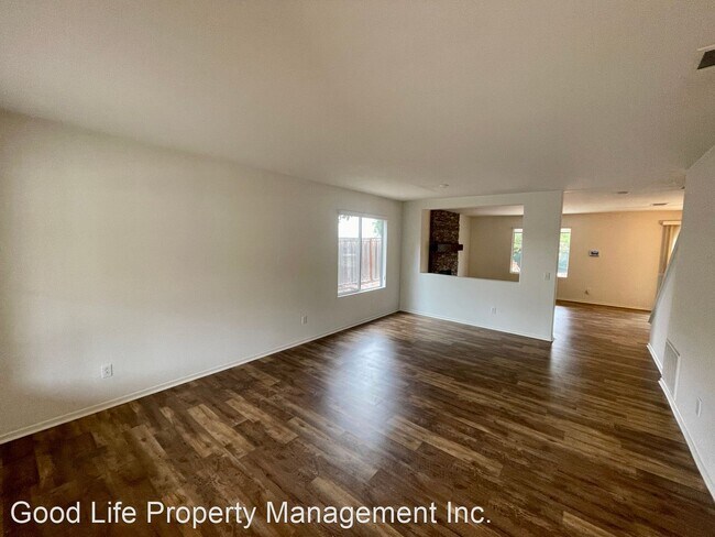 Building Photo - 4 br, 2.5 bath House - 1292 Cottonwood Drive