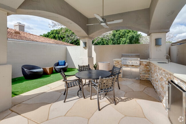 Gazebo with Picnic & Grilling Station - Townhomes at Biltmore