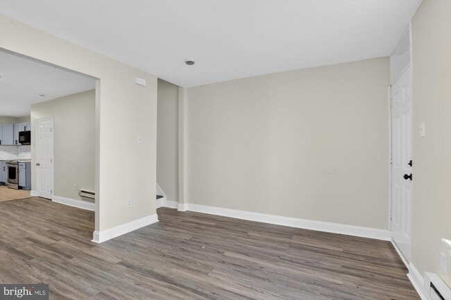 Foto del edificio - 1729 N Bambrey St