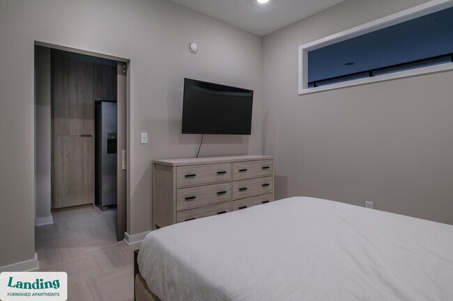 Foto del edificio - 600 19th St N