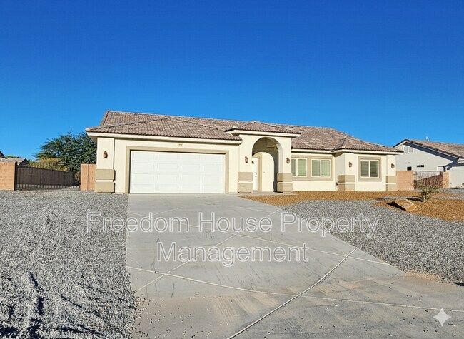 Foto del edificio - 4920 Honey Locust Dr