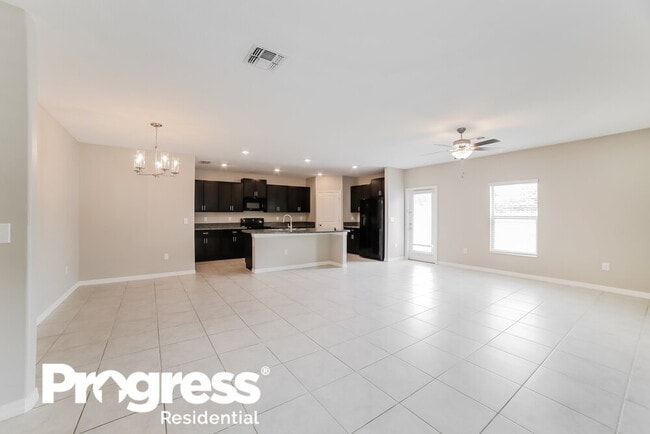 Building Photo - 914 Nutmeg Spice Pl