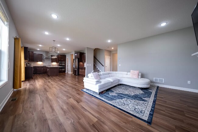 Foto del edificio - 18346 Greenstone Way
