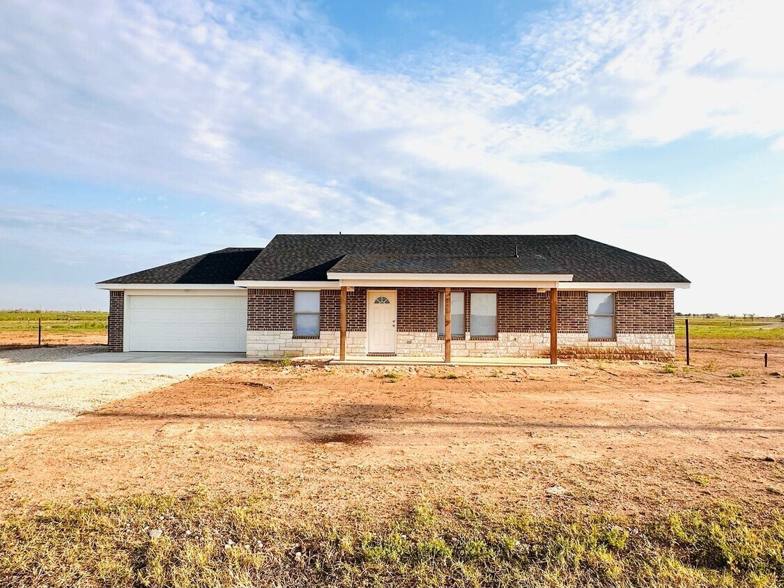12021 East F M 40, Slaton, TX 79364 House Rental in Slaton, TX