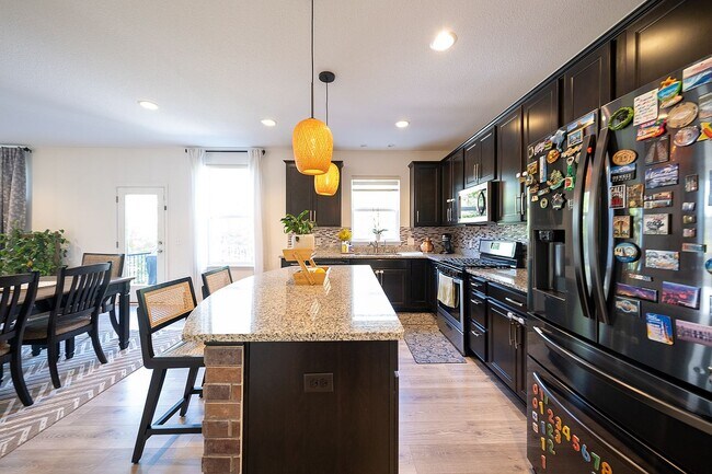Foto del edificio - 5004 Trillium Cove NE