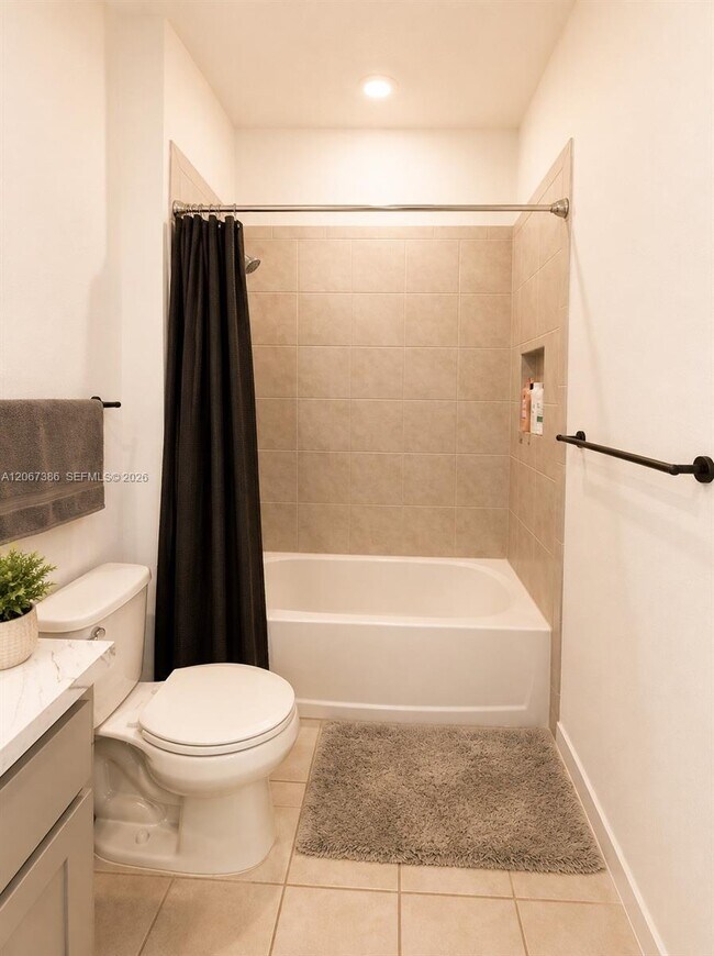 Foto del edificio - 1181 SW 7th Ct