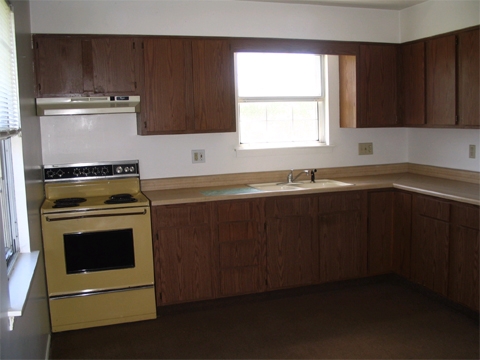 Kitchen - Abbey Apartments