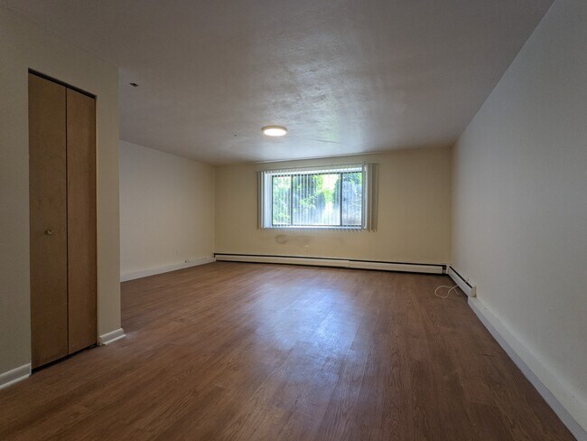 Foto del edificio - 94 Babcock St