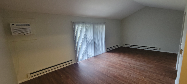 Building Photo - 1029 Shagbark Ct
