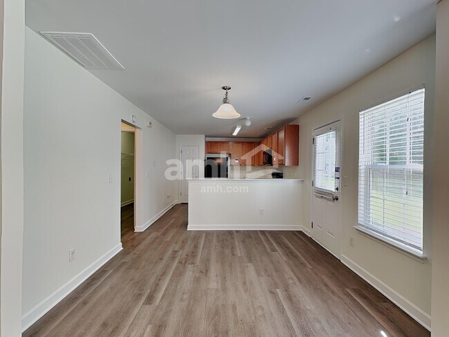 Foto del edificio - 982 Ramsgate Dr SW