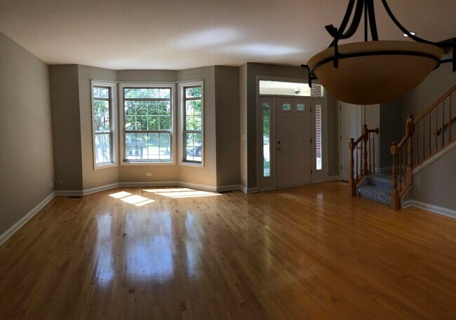 Foto del edificio - 2472 Violet St