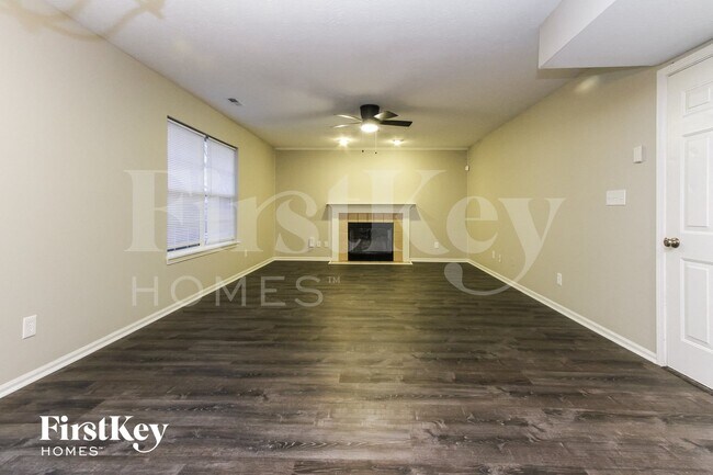 Foto del edificio - 540 Garden Grace Dr