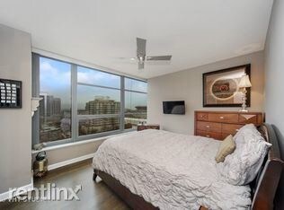 Building Photo - 2 br, 2 bath - 1600 S Prairie Ave Unit 1202