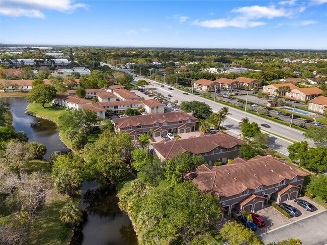 Building Photo - 3134 Coral Ridge Dr