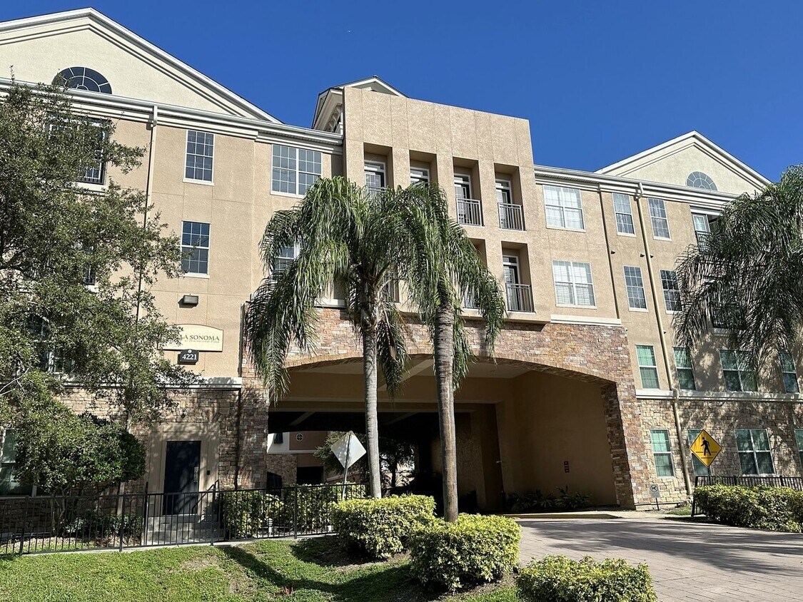 Great South Tampa 1BR/1BA 3rd floor condo... - Great South Tampa 1BR/1BA  3rd floor condo...