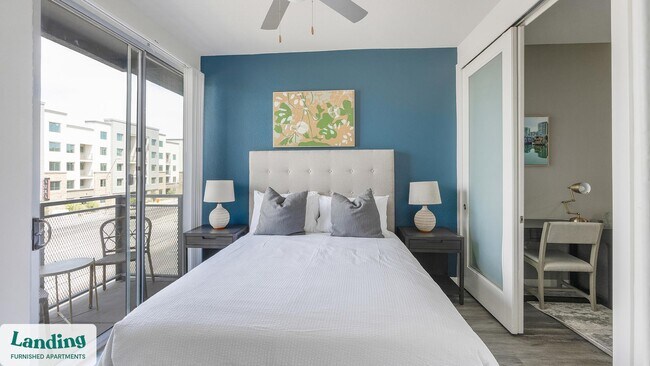 Building Photo - 1811 E Apache Blvd