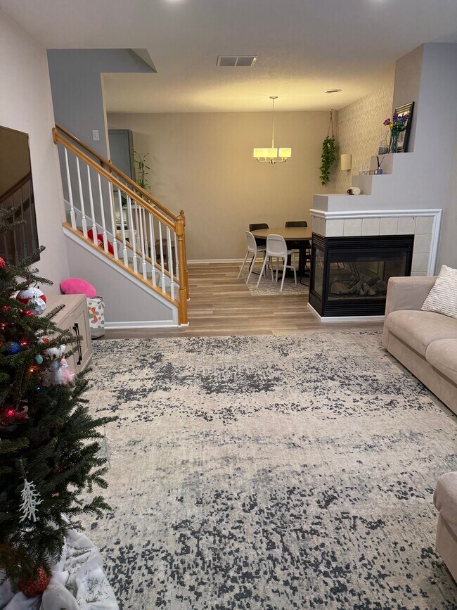 Foto del edificio - 11190 204th St W