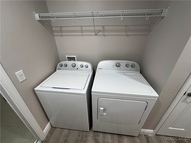 Foto del edificio - 2854 W Edison Pl