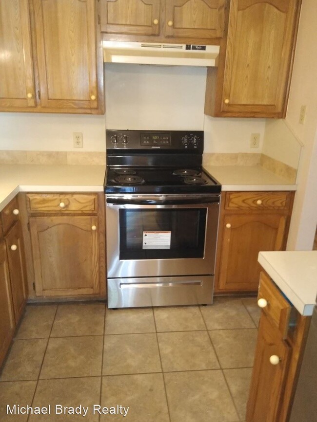 Building Photo - 2 br, 2 bath House - 6504 Oak Forest Court